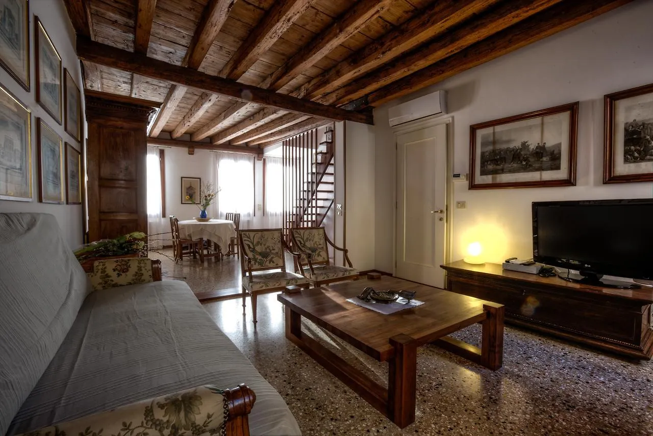 Ca' Della Corte Flats Venice Italy