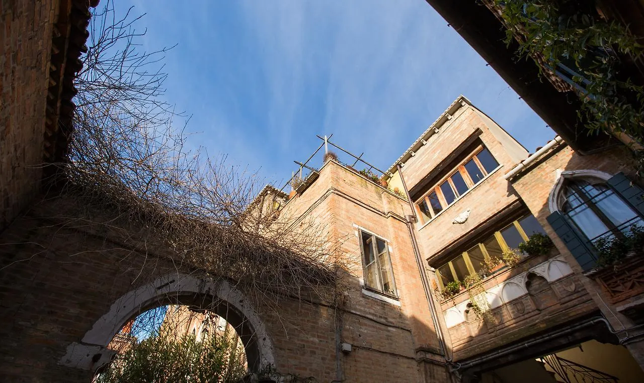 Ca' Della Corte Flats Venice Apartment